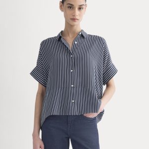 The Boxy Shirt in Washable Silk | True Navy / Bone Stripe