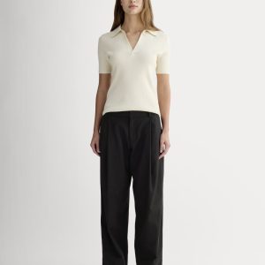 The Low-Rise Chino | Black