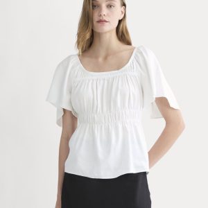The Flutter-Sleeve Top in Stretch Linen | White