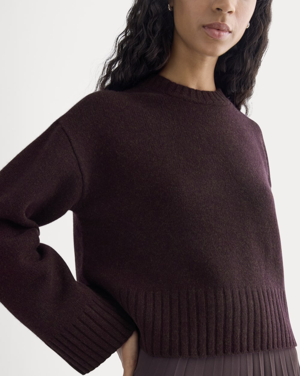 Cropped Boxy Crew in Luxe Merino | Heathered Winetasting - Image 4