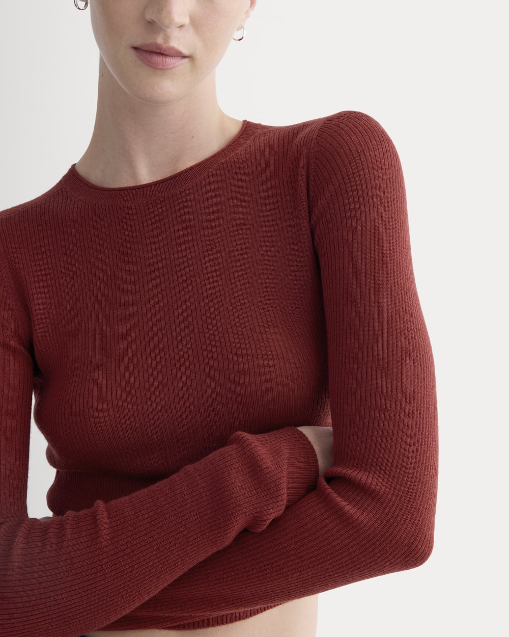 The Cropped Crew Top in Ultrafine Merino | Merlot - Image 4